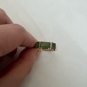 10k gold and jade ring